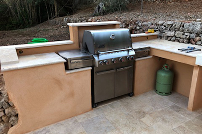 barbecue en pierre et brique