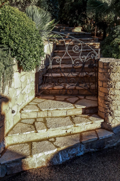 Escalier pierre du Lot